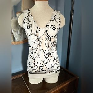 New York & Company Women’s Sleeveless Top